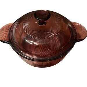 Corning Visions Cranberry 1-Quart Covered Casserole